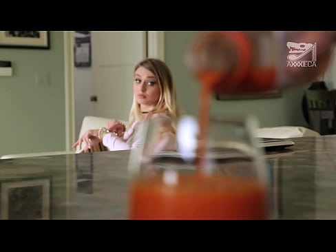 ❤️ Gadis panas dengan payudara besar dan vagina ketat mendapat ayam dari pecundang, tapi sangat keras ❤ Rusia porno pada kami