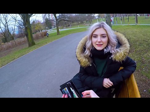 ❤️ Menelan air mani panas orang asing demi uang - blowjob di taman oleh Eva Elfie ❤ Rusia porno pada kami